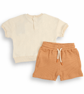 Set bebeluși băieți 2 piese – tricou cu nasturi și pantaloni scurți cu talie elastică, outfit casual și confortabil pentru vară