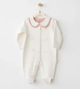 Salopetă cu guler roz și imprimeu floral din bumbac moale pentru bebeluși