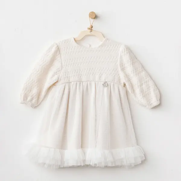 Rochiță crem elegantă pentru bebeluși cu bust tricotat și fustă din tull
