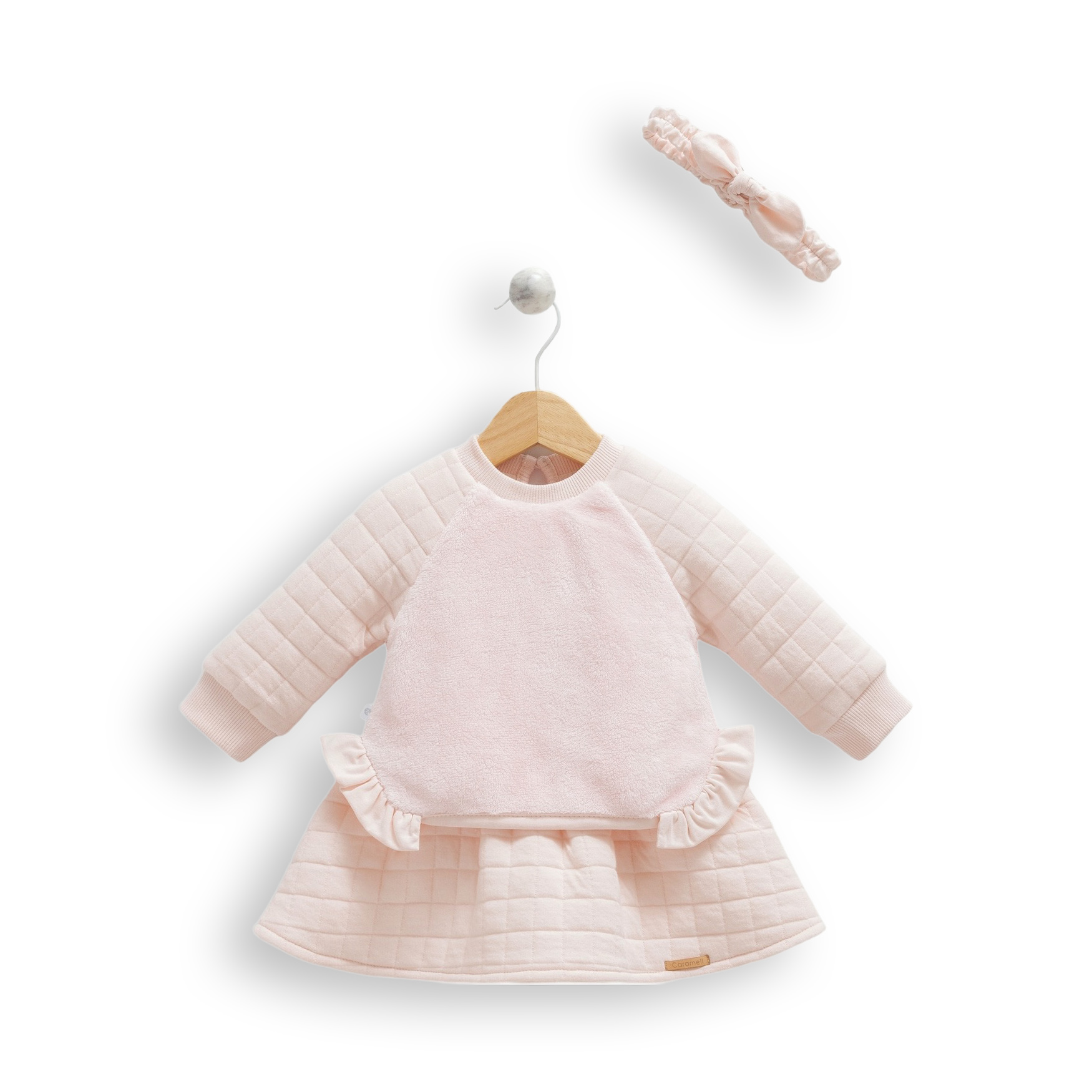 Set „Puf de zână” pentru bebeluși – bluziță, fustiță și bentiță roz Set „Puf de zână” pentru bebeluși – bluziță, fustiță și bentiță roz