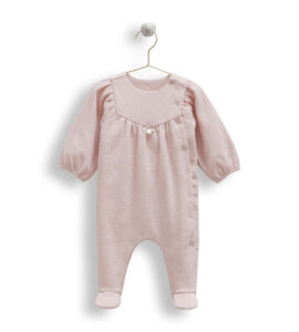 Salopetă „Mângâiere de vis” pentru bebeluși – crem și roz pudrat