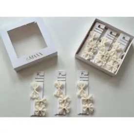 set bentiță bebeluși dantelă crem cu două agrafe